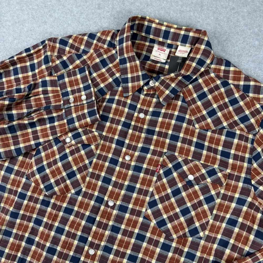 Levi's Standard Western Shirt Men's XL Plaid Pearl Snap Cowboy Rancher Casual